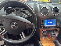 Mercedes-benz - ml- 320 cdi - 03-jhx-5 - afbeelding 21 van  21