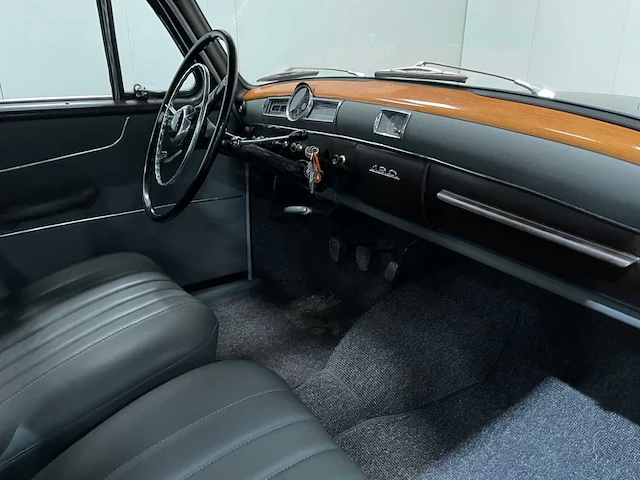 Mercedes benz - ponton - 190 - benzine - oldtimer - 1958 - afbeelding 7 van  30