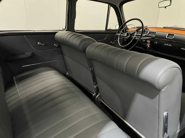 Mercedes benz - ponton - 190 - benzine - oldtimer - 1958 - afbeelding 10 van  30