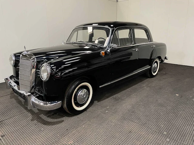 Mercedes benz - ponton - 190 - benzine - oldtimer - 1958 - afbeelding 23 van  30