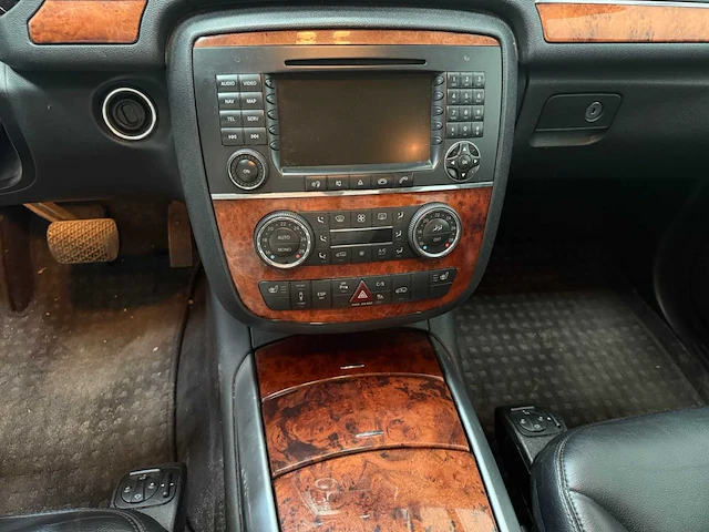Mercedes-benz - r-klasse - personenauto - 2007 - afbeelding 11 van  42