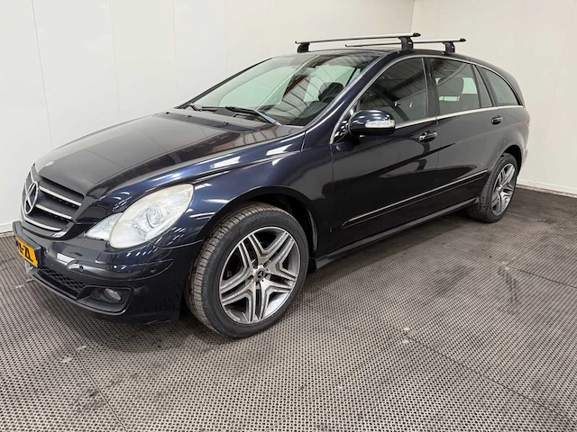 Mercedes-benz - r-klasse - personenauto - 2007 - afbeelding 23 van  42