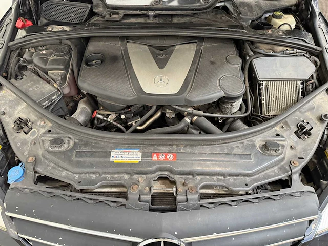 Mercedes-benz - r-klasse - personenauto - 2007 - afbeelding 37 van  42