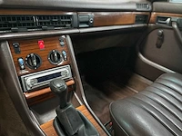 Mercedes-benz - s-klasse - 280 - 6 cilinder - oldtimer - 1984 - afbeelding 5 van  31