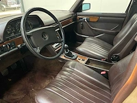 Mercedes-benz - s-klasse - 280 - 6 cilinder - oldtimer - 1984 - afbeelding 10 van  31