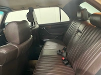 Mercedes-benz - s-klasse - 280 - 6 cilinder - oldtimer - 1984 - afbeelding 13 van  31