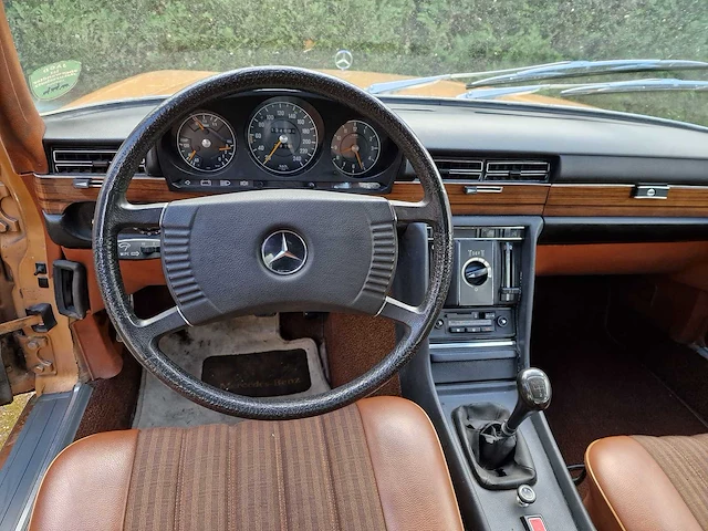 Mercedes-benz - s-klasse - 280 se - 42-yb-39 - 1973 - afbeelding 3 van  18
