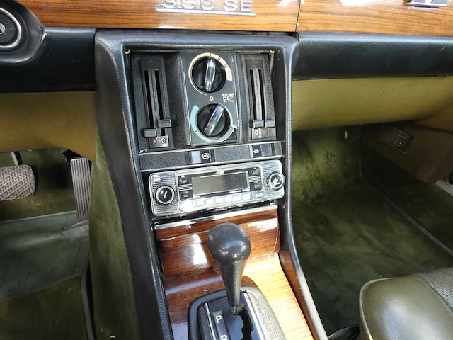 Mercedes-benz - s-klasse - 350 se - car - afbeelding 16 van  39
