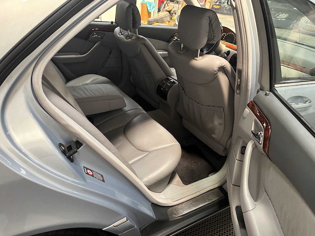 Mercedes-benz - s-klasse - 430 - car - 2002 - afbeelding 7 van  31