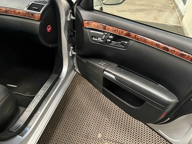 Mercedes-benz - s-klasse - 500 l. prestige plus - car - 2006 - afbeelding 17 van  32