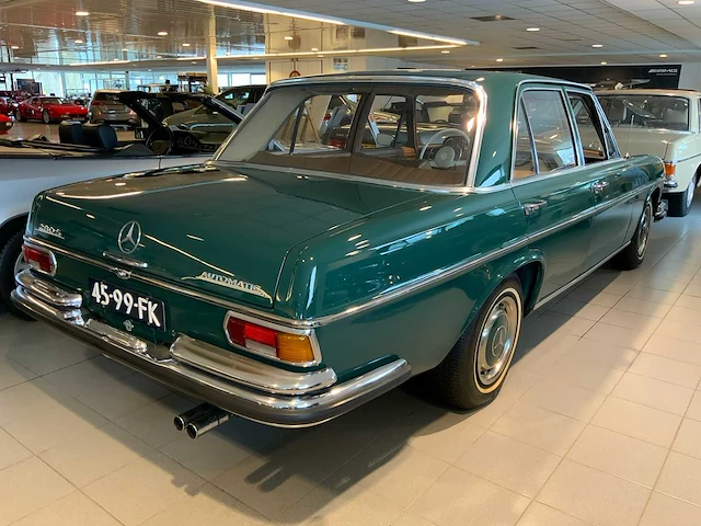 Mercedes-benz - s-klasse 280 s (1968) - afbeelding 4 van  19