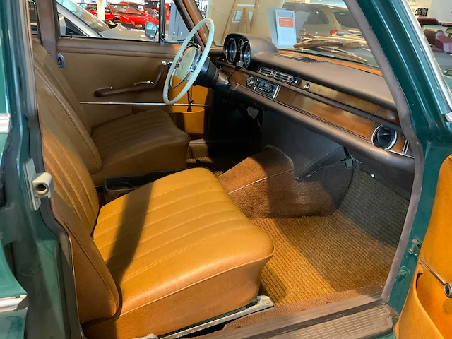 Mercedes-benz - s-klasse 280 s (1968) - afbeelding 6 van  19