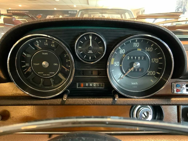 Mercedes-benz - s-klasse 280 s (1968) - afbeelding 11 van  19