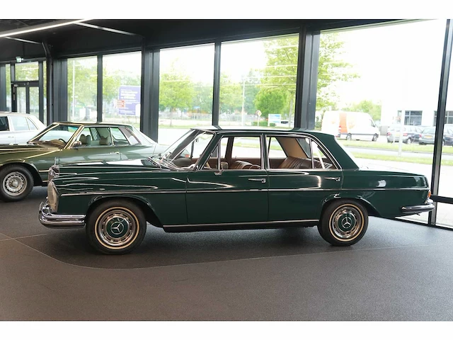 Mercedes-benz - s-klasse 280 s (1968) - afbeelding 12 van  19