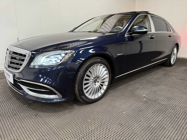 Mercedes benz - s560 maybach - personenauto - 2018 - afbeelding 45 van  55