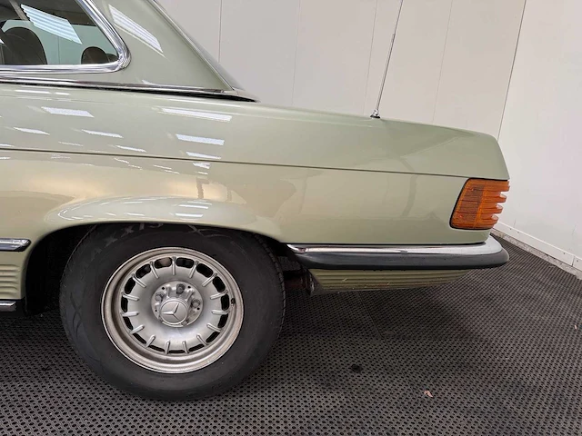 Mercedes-benz - sl-klasse - 280 sl roadster - oldtimer - 1977 - afbeelding 6 van  47