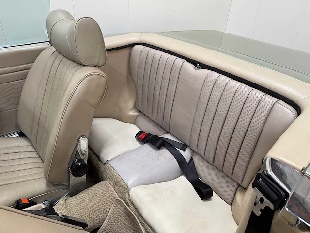 Mercedes-benz - sl-klasse - 280 sl roadster - oldtimer - 1977 - afbeelding 19 van  47