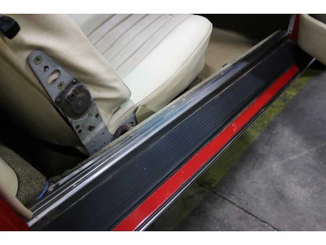 Mercedes-benz - sl-klasse - 350 sl cabrio - classic cars >15 - afbeelding 7 van  36