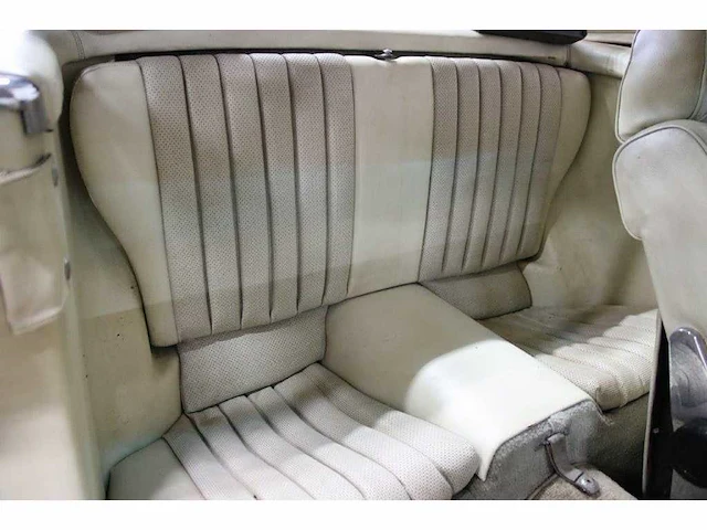 Mercedes-benz - sl-klasse - 350 sl cabrio - classic cars >15 - afbeelding 9 van  36