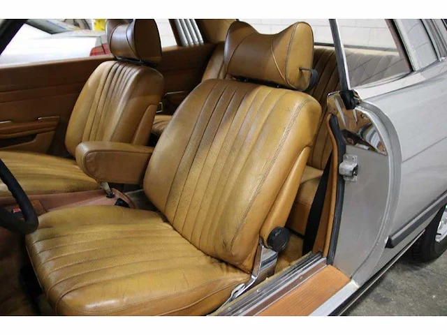 Mercedes-benz - sl-klasse - 350 slc coupé - 29-pt-bf - afbeelding 42 van  46