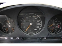 Mercedes-benz - sl-klasse - 350 slc coupé - classic cars >15 - afbeelding 3 van  40