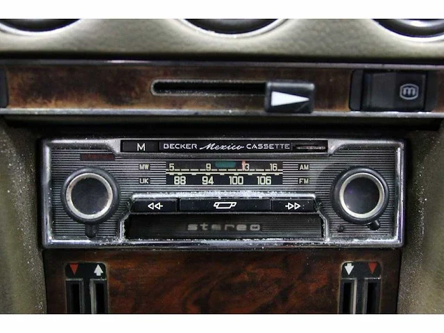 Mercedes-benz - sl-klasse - 350 slc coupé - classic cars >15 - afbeelding 5 van  40