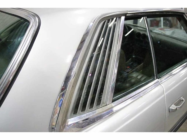 Mercedes-benz - sl-klasse - 350 slc coupé - classic cars >15 - afbeelding 20 van  40
