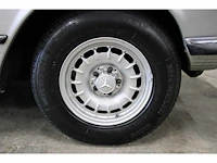 Mercedes-benz - sl-klasse - 350 slc coupé - classic cars >15 - afbeelding 22 van  40