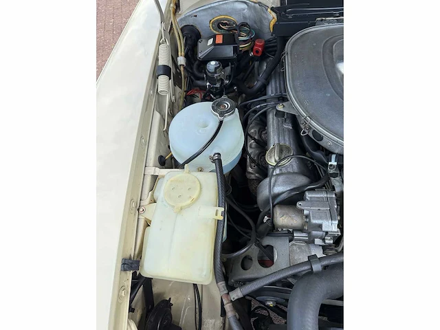 Mercedes-benz - sl-klasse - 380 sl - car - afbeelding 25 van  56