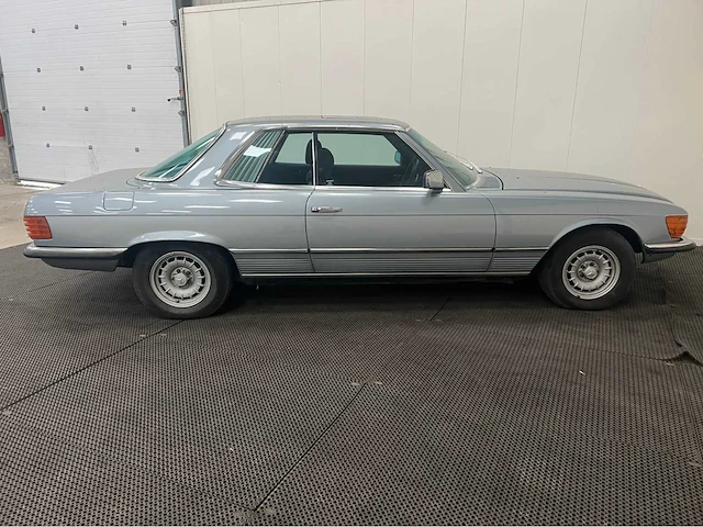Mercedes-benz - sl-klasse - 380 slc - oldtimer - 1981 - afbeelding 34 van  36