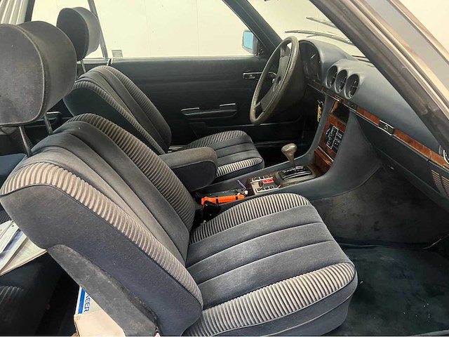 Mercedes-benz - sl-klasse - 380 slc - oldtimer - 1981 - afbeelding 7 van  36