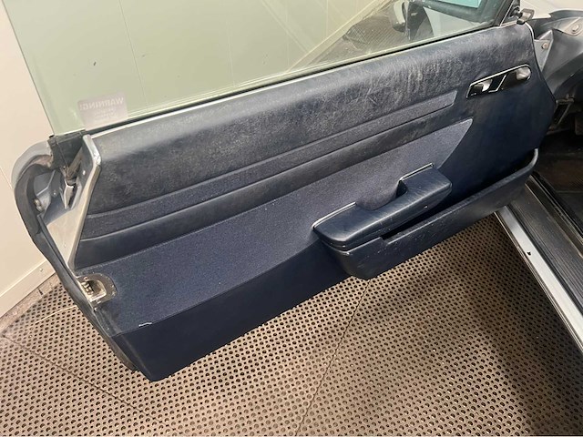 Mercedes-benz - sl-klasse - 380 slc - oldtimer - 1981 - afbeelding 14 van  36