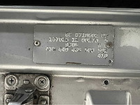 Mercedes-benz - sl-klasse - 380 slc - oldtimer - 1981 - afbeelding 18 van  36