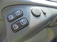 Mercedes-benz - sprinter - 208 cdi 2.2 300 hdrr - rolstoelbus - 29-bz-kd - afbeelding 6 van  28