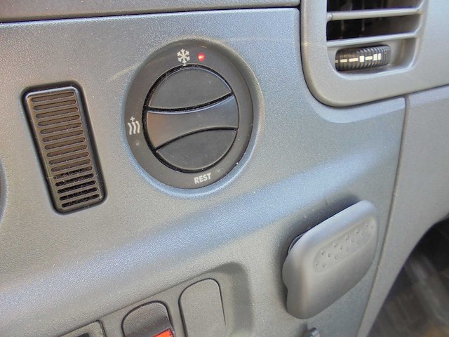 Mercedes-benz - sprinter - 208 cdi 2.2 300 hdrr - rolstoelbus - 29-bz-kd - afbeelding 13 van  28