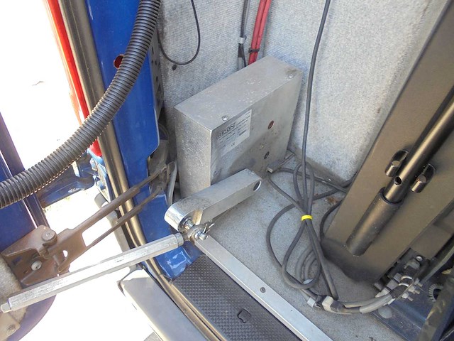 Mercedes-benz - sprinter - 208 cdi 2.2 300 hdrr - rolstoelbus - 29-bz-kd - afbeelding 25 van  28