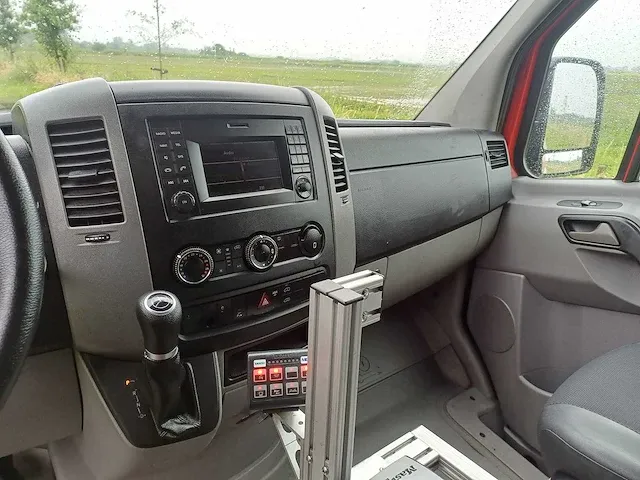 Mercedes-benz - sprinter - 316 2.2 cdi 325 hd - van - afbeelding 4 van  35