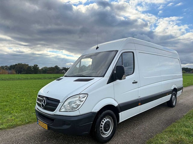 Mercedes-benz - sprinter - 316 2.2 cdi 432 ehd - vb-073-x - afbeelding 1 van  12