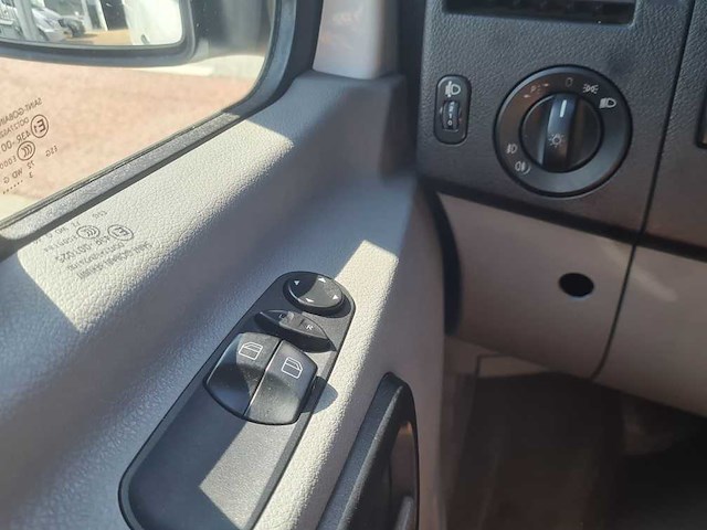 Mercedes-benz - sprinter - 319 3.0 cdi 366 dc - vf-119-p - afbeelding 13 van  13