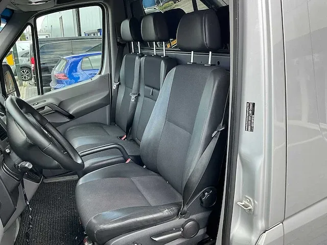 Mercedes-benz - sprinter - 319 3.0 cdi 366 hddc - afbeelding 29 van  52