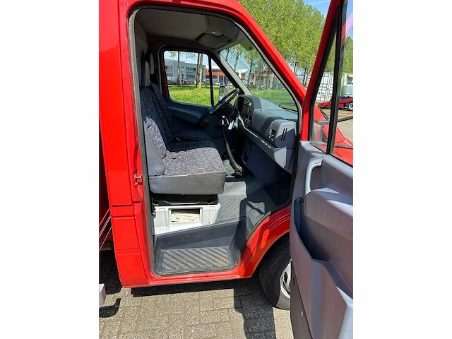 Mercedes-benz - sprinter - 408 - afbeelding 11 van  12