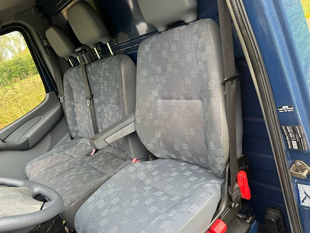 Mercedes-benz - sprinter - 413 cdi be-trekker - bedrijfswagen - afbeelding 8 van  18