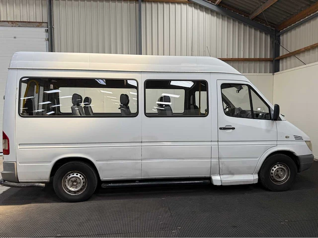 Mercedes-benz - sprinter - rolstoel taxi bus - bedrijfswagen - 2005 - afbeelding 28 van  31