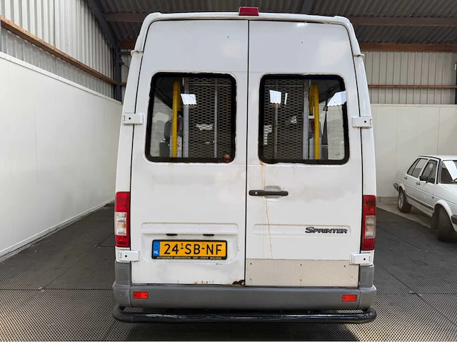 Mercedes-benz - sprinter - rolstoel taxi bus - bedrijfswagen - 2005 - afbeelding 29 van  31
