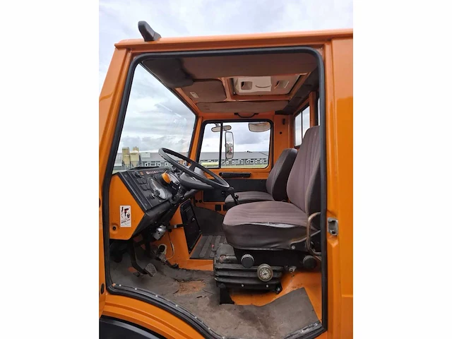Mercedes benz - unimog - u1700 + hiab kraan - bedrijfswagen - afbeelding 16 van  18