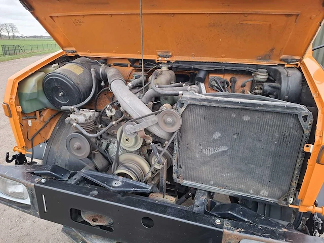 Mercedes benz - unimog - u1700 + hiab kraan - bedrijfswagen - afbeelding 17 van  18