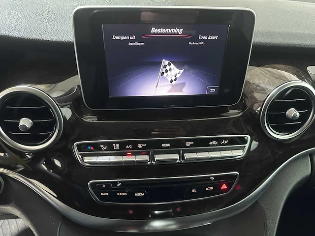 Mercedes-benz - v-klasse - 250 bluetec l.dc ed. automaat- vs-687-b - afbeelding 5 van  24