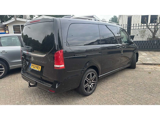 Mercedes-benz - v-klasse - 300d l.dc ed. - v-53-frj - afbeelding 17 van  20