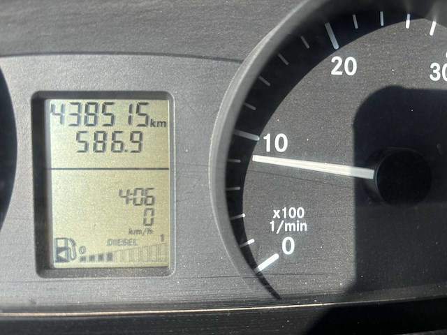 Mercedes-benz - vito - 109 cdi 320 l.hd am. - bedrijfswagen - 2008 - 64-vxf-5 - afbeelding 8 van  9