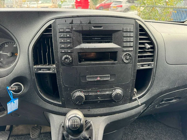 Mercedes-benz - vito - 111 cdi func. lang - v-800-gh - afbeelding 9 van  12